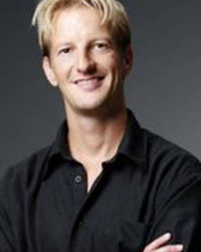 Thomas Biehl фото