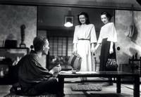 Кадр Поздняя весна