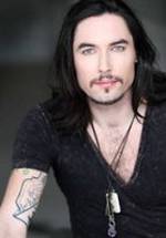 Тайлер Хэзелвуд фото