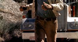 Кадр из фильма "Угроза" - 2