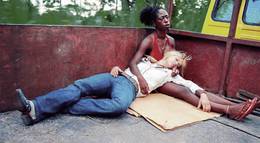 Кадр из фильма "Почти рай" - 1