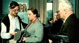 Кадр из фильма "За витриной универмага" - 1