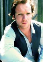 Брайан Сазерленд фото