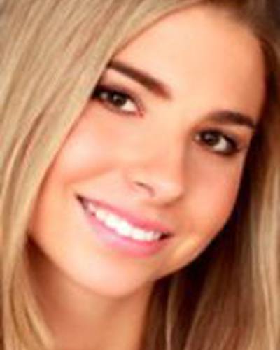 Эшли Гоулсон фото