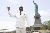 Кадр Знакомьтесь: Дэйв