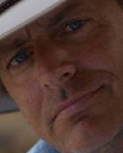 Дж. Мак Браун фото