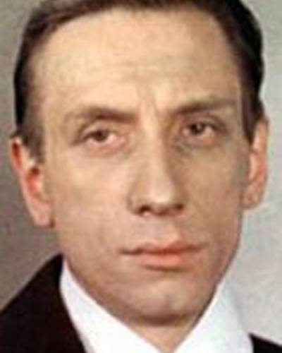 Пётр Меркурьев фото