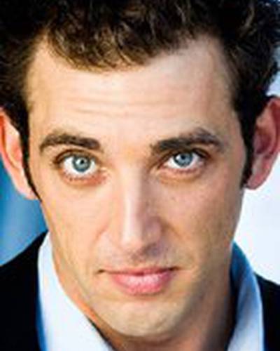 Ари Загарис фото