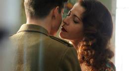 Кадр из фильма "Апельсиновый мед" - 1