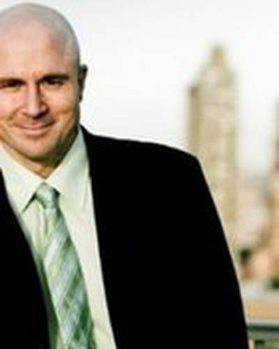 Виктор Хоукс фото