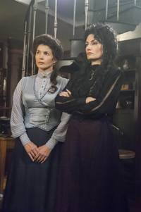 Кадр Ведьмы Ист-Энда