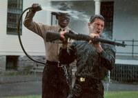 Кадр Офицер и джентльмен