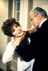 Кадр Династия