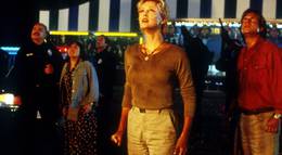 Кадр из фильма "Могучий Джо Янг" - 1