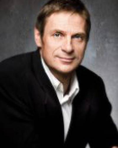 Саймон Кинлисайд фото