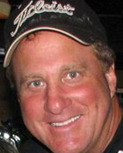 Майкл Милхоун фото