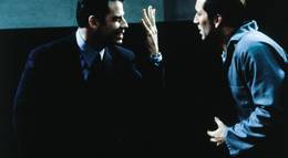 Кадр из фильма "Без лица" - 1