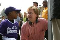 Кадр All About the Andersons