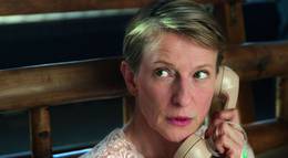 Кадр из фильма "Цеттль" - 2