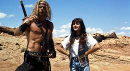 Кадр из фильма "Повелитель зверей 2: Сквозь портал времени" - 1