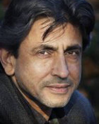 Джавед Кхан фото