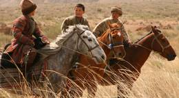 Кадр из фильма "Семья" - 1