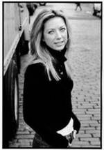 Дженнифер Рейнвиль фото