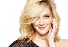 Дрю Бэрримор снимет фильм о семье жуликов