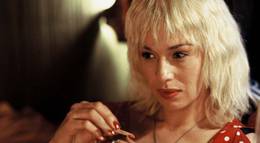 Кадр из фильма "Медвежий поцелуй" - 1