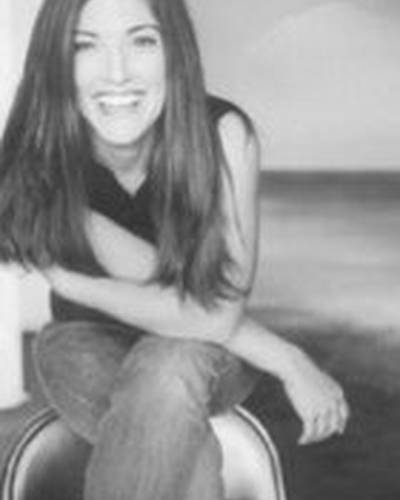 Ребекка Корри фото