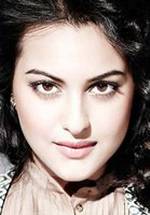 Сонакши Синха фото