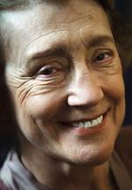 Joan Blackham фото