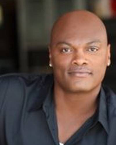 Ламонт Джонсон фото