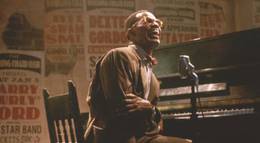 Кадр из фильма "Рэй" - 1