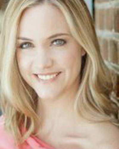 Джулия Барнетт фото