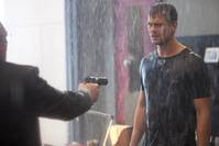 Кадр Клин клином