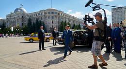 Кадр из фильма "Слуга народа 2" - 2