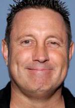 Брэд Армстронг фото