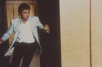 Кадр Троих нужно убрать