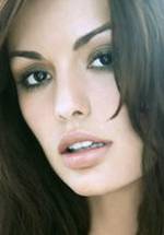 Кэролайн де Соуза Корреа фото