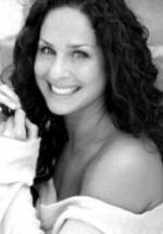 Сара Соммерфельд фото