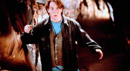 Кадр из фильма "Лепрекон 2: Одна свадьба и много похорон" - 2