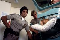 Кадр Калифорнийский дорожный патруль