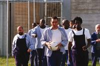 Кадр Костолом