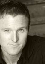 Дерек Бауэр фото