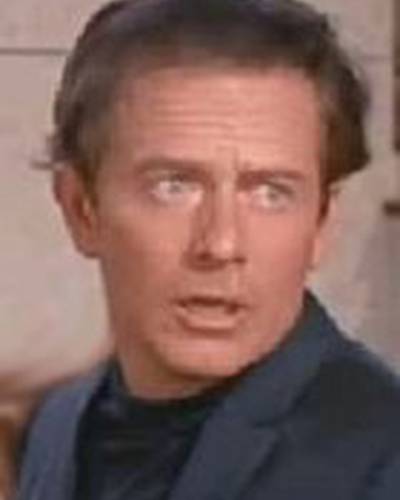 Чак Кортни фото