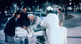 Кадр из фильма "Доктор Голливуд" - 2