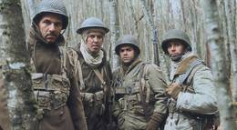 Кадр из фильма "Патриоты" - 2