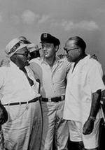 Хэл Б. Уоллис фото