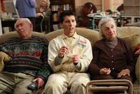 Кадр Малкольм в центре внимания